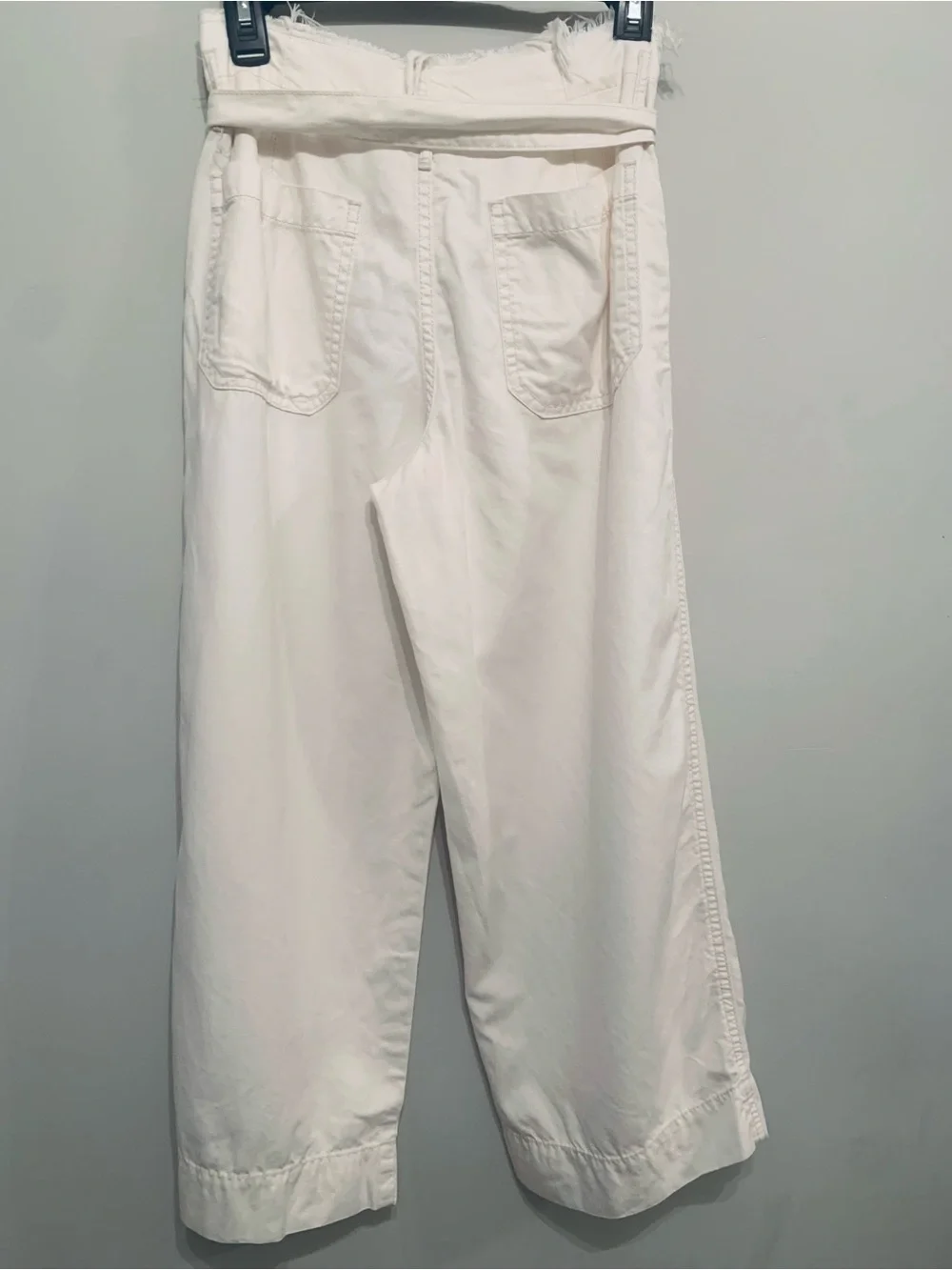 💕A.N.A💕HIGH-RISE FRAYED PAPER BAG DENIM TROUSER. GREAT CONDITION! - Picture 4 of 10